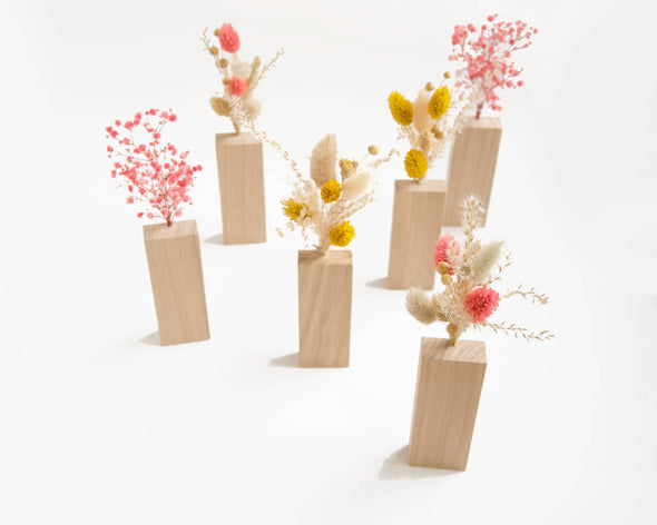 Collection soliflore en bois et fleurs séchées colorées pour décoration murale originale