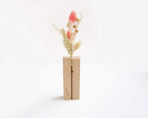 Fleurs séchées déco rose pour accrocher au mur vue de dos