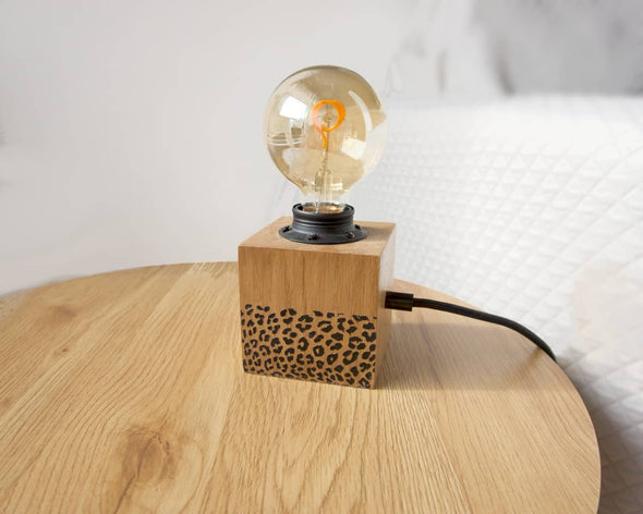 Lampe à poser bois léopard artisanale my cosy home