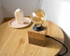 Lampe bois décorative à poser motifs léopard noirs