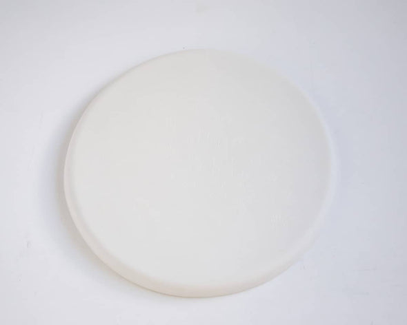 Assiette porcelaine bleue motifs blancs