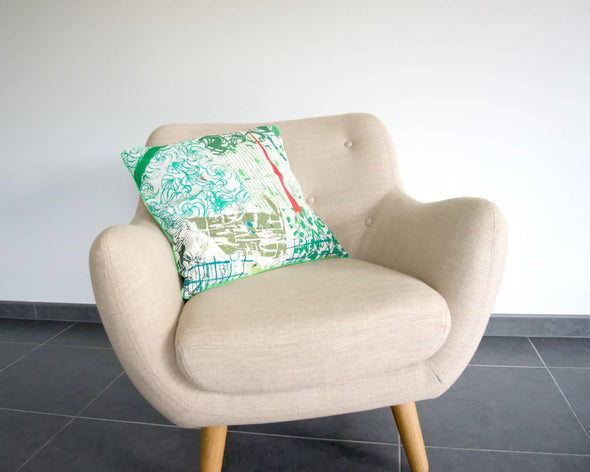 Housse de coussin déco verte à motifs originale et unique fabrication française artisanale marque Happé