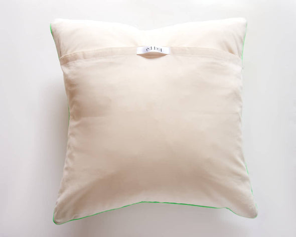 Housse de coussin carrée verte verso écru marque française Happé décoration
