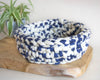 Panier made in France décoration d'intérieur en crochet fait-main bleu et blanc