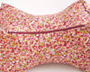 Zoom fermeture éclair bordeaux du coussin unique original fait-main repose-tête rose