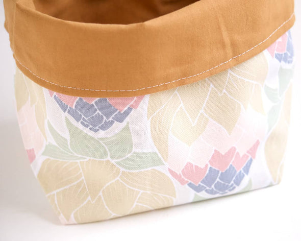 Panier de rangement zoom revers marron motifs plantes colorées pastels  décoration unique