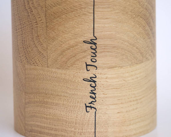 Zoom inscription french touch du cache-pot en bois original