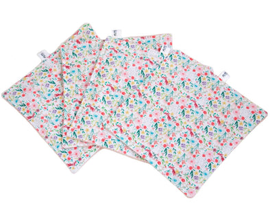 Lot de 4 serviettes de table en tissu coton motifs petites fleurs liberty faites à la main en France Petite Marie Créatrice