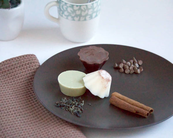 3 fondants parfumés senteurs gourmandes thé vert chocolat et cannelle, fabriqués artisanalement en France en cire végétale