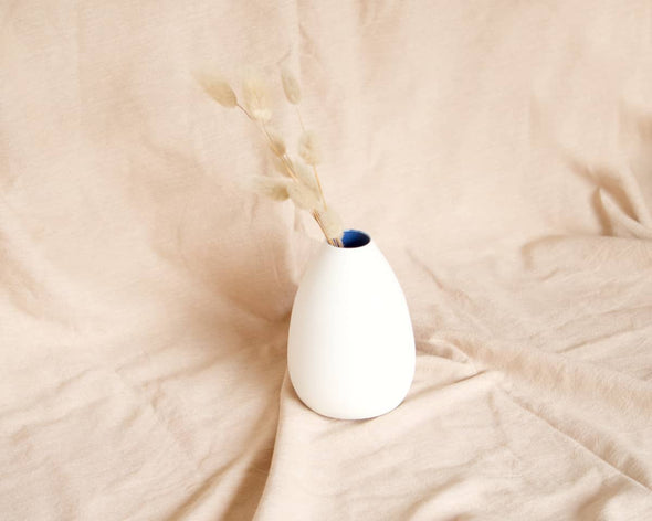 Vase céramique porcelaine soliflore blanc bleu foncé - 13 cm